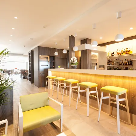 海鸥酒店 2* 温都尼