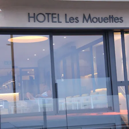 Les Mouettes 2*